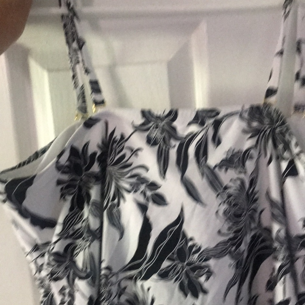 Ladies 2XL SWIMMING TOP